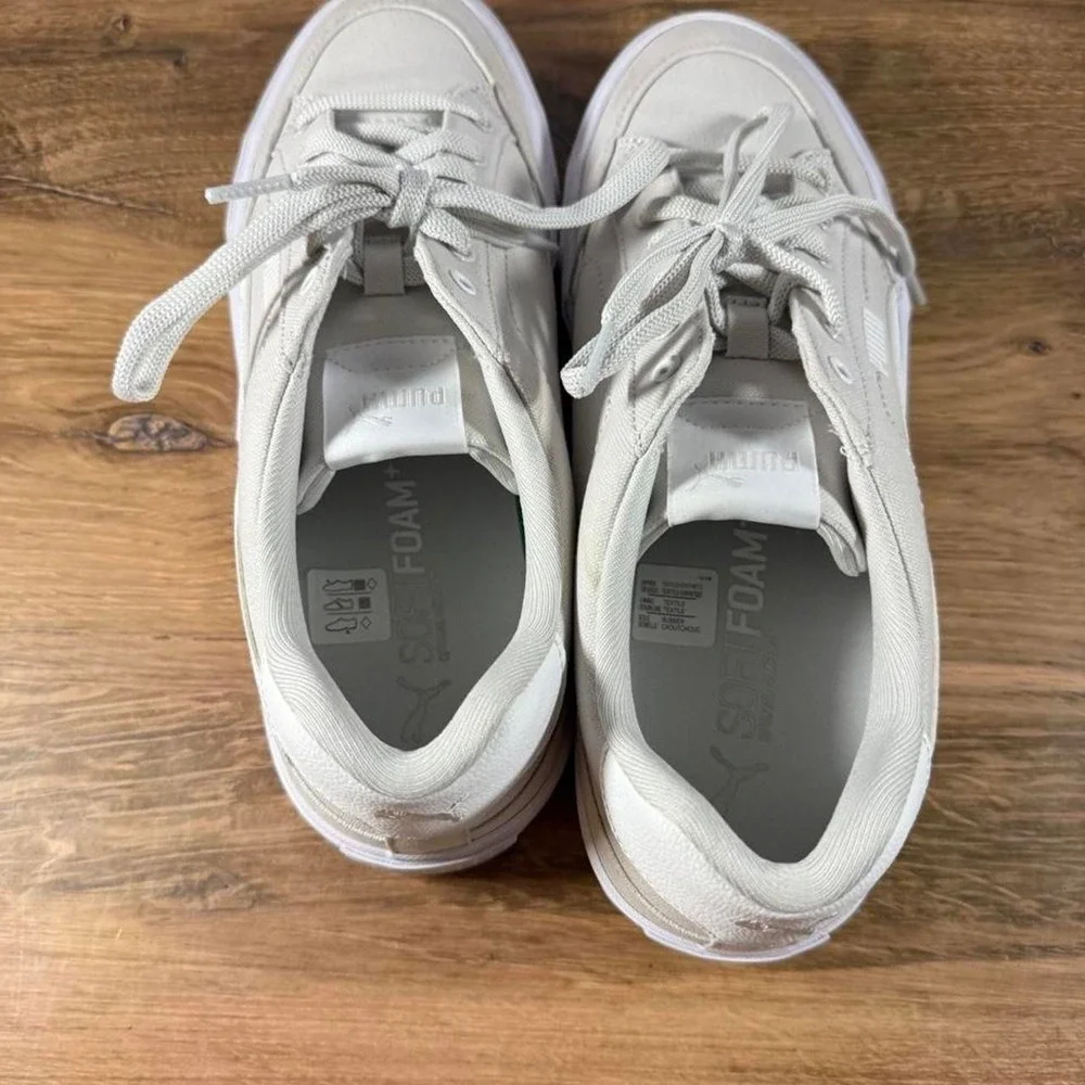 Puma men's 11.5 white suede trainers